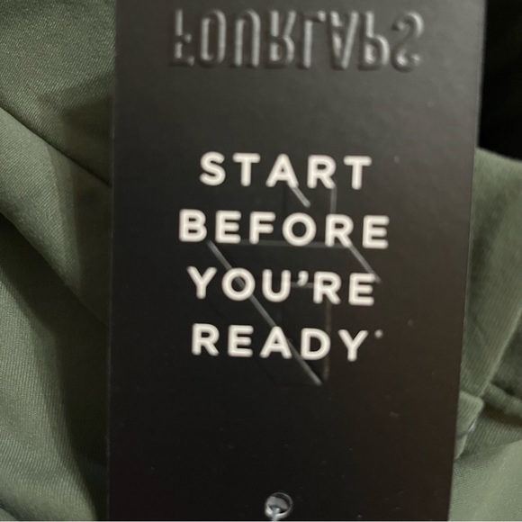 FourLaps Vitality Sports Bra & Joggers Athletic Set XXL - Picture 6 of 13